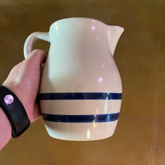 Vintage Robinson Ransbottom Pottery Pitcher Blue and White - Picture 6 of 13